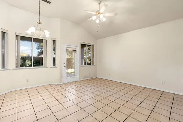 $449,000 | 7633 North Hanna Avenue, Fresno, CA 93722