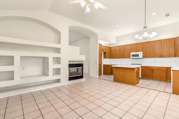 $449,000 | 7633 North Hanna Avenue, Fresno, CA 93722