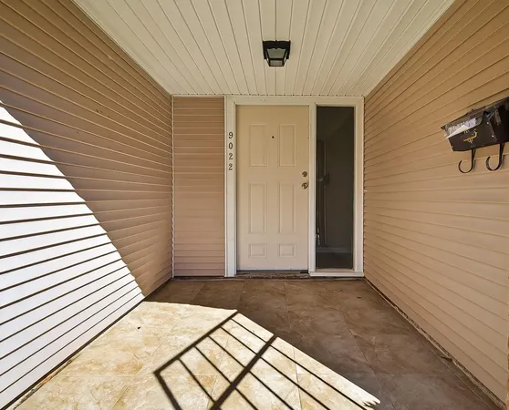 $1,450 | 9022 Wilcrest Drive, Unit 9022, Houston, TX 77099