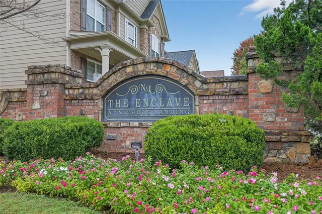 $769,900 | 740 Mayfair Court, Suwanee, GA 30024
