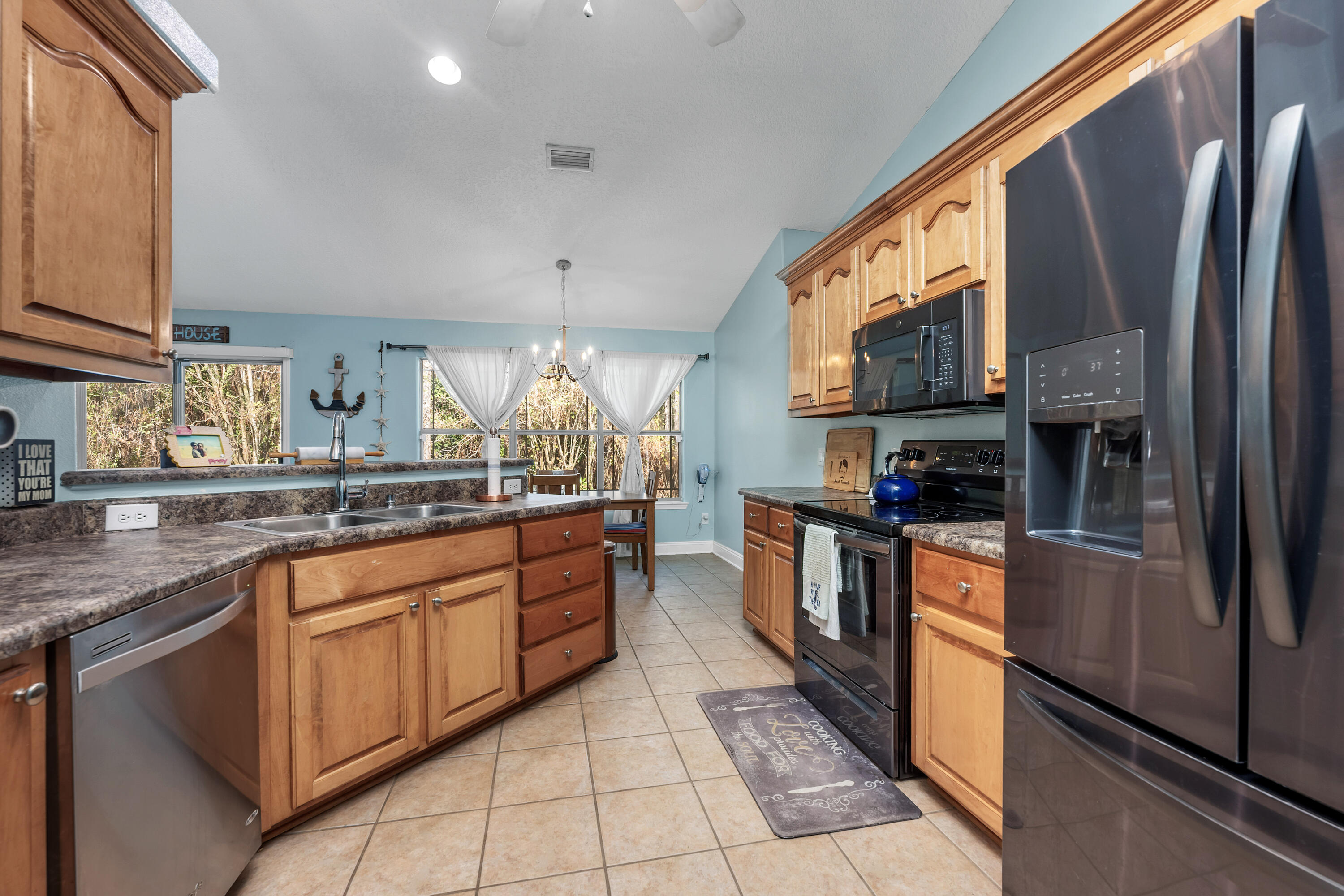 6616 Bryant Road Navarre, FL 32566 - Photo 23 of 61 6616 Bryant St - Navarre-24