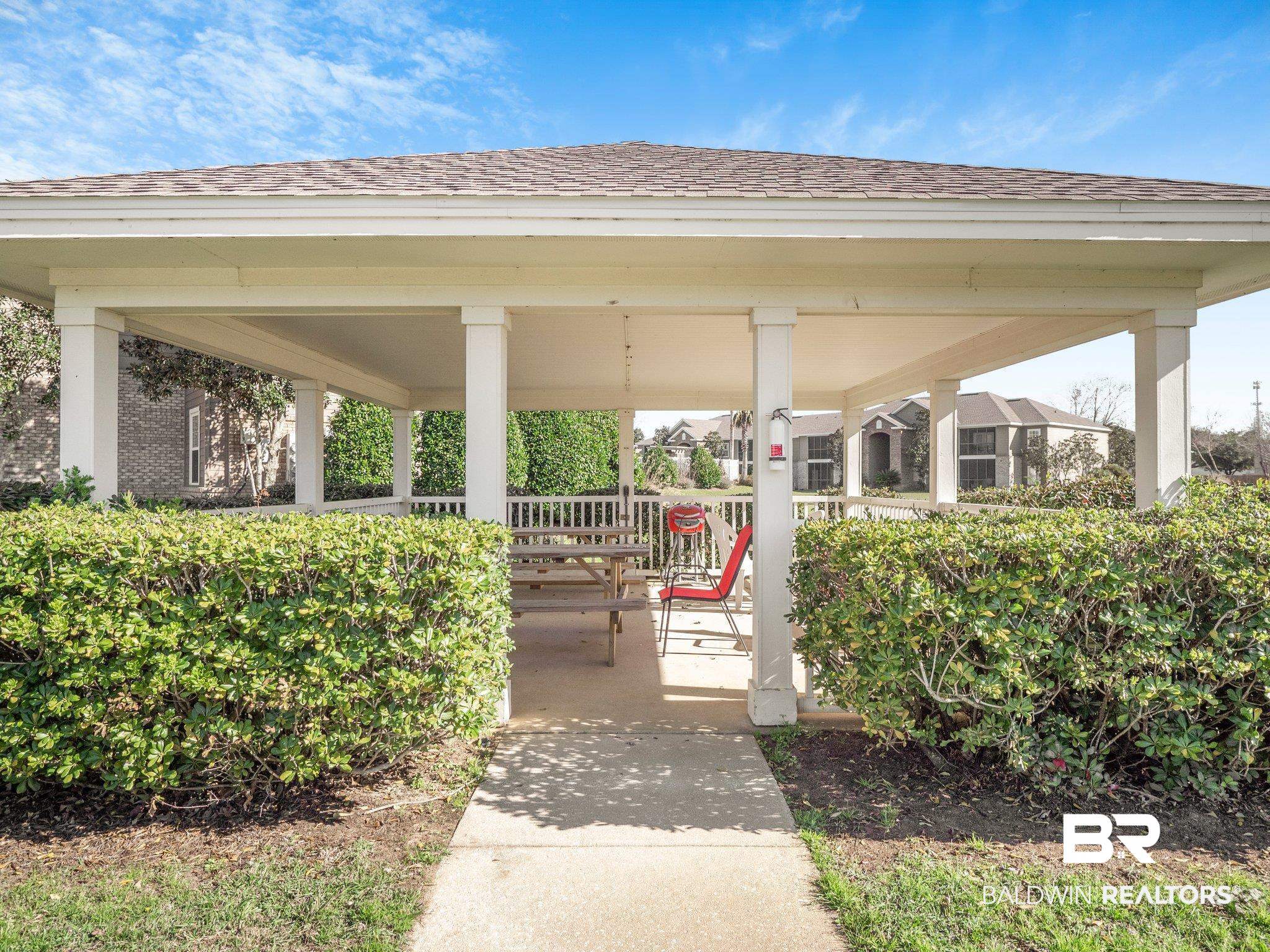450 Park Avenue, Unit 802 Foley, AL 36535 - Photo 40 of 43 Gazebo