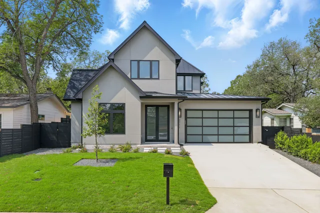 $2,149,000 | 2711 Pegram Avenue, Austin, TX 78757