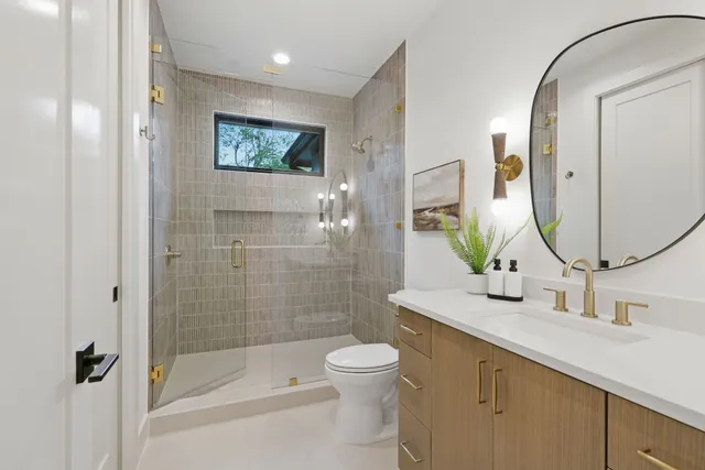 $2,149,000 | 2711 Pegram Avenue, Austin, TX 78757