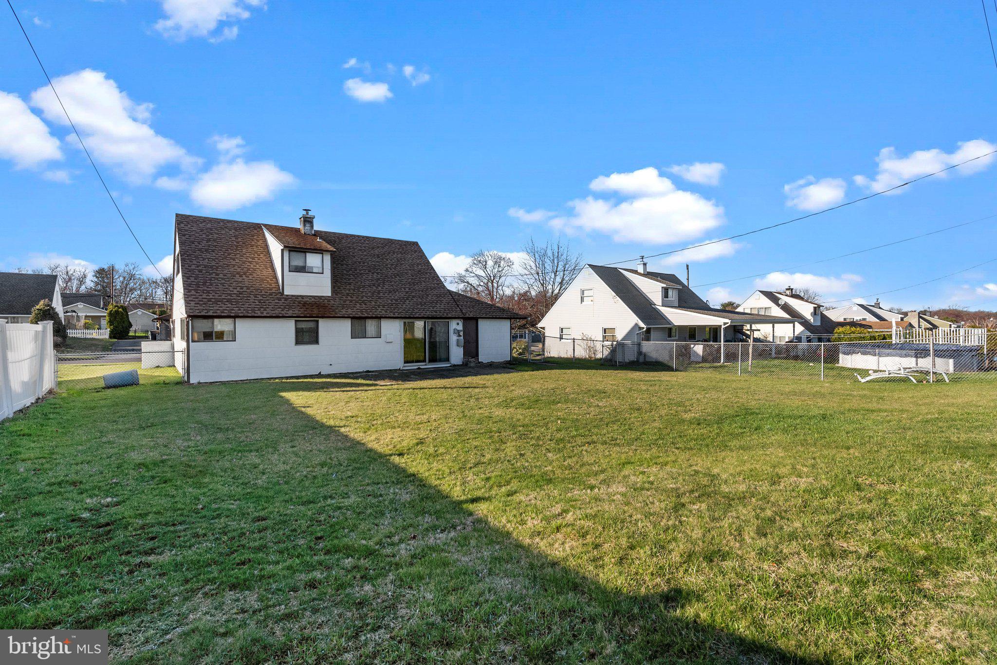 82 Harmony Road Levittown, PA 19056 - Photo 21 of 24