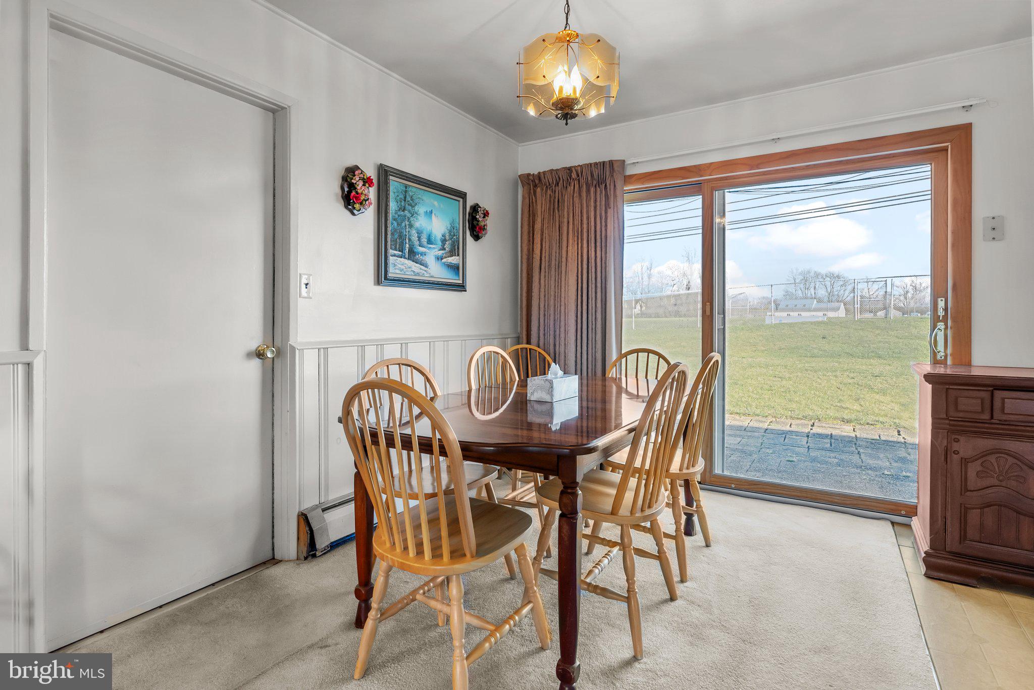 82 Harmony Road Levittown, PA 19056 - Photo 10 of 24