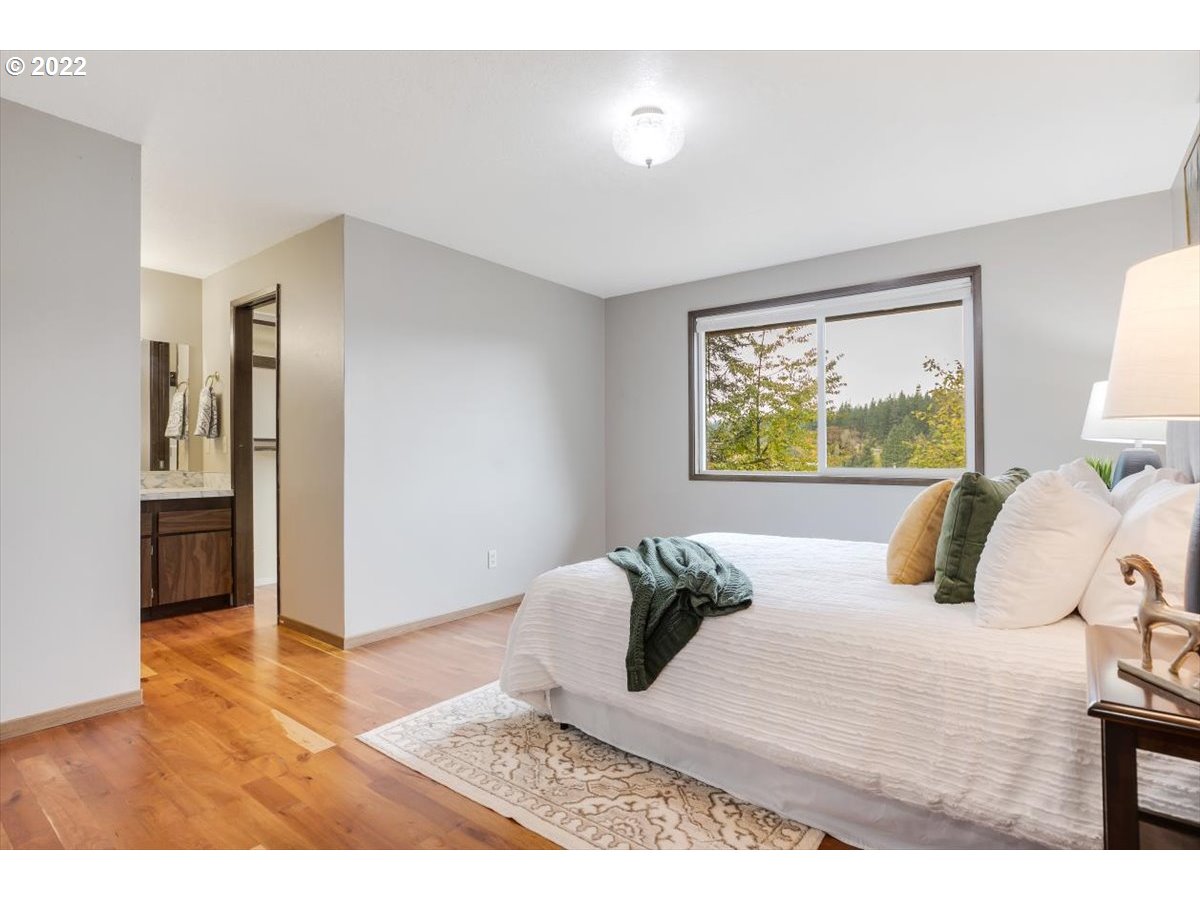 16480 South Bradley Road Oregon City, OR 97045 - Photo 14 of 32 Gallery Image 14