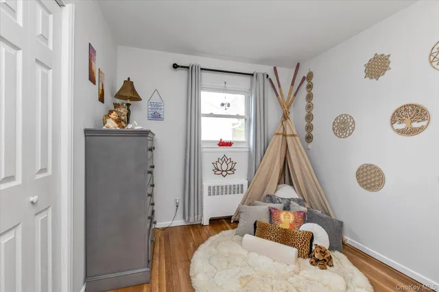 $1,199,000 | 60 Pell Terrace, Garden City, NY 11530