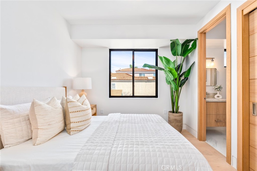 520 11th Street Huntington Beach, CA 92648 - Photo 22 of 45