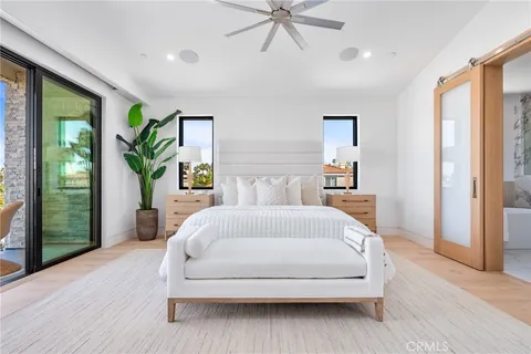 $3,795,000 | 520 11th Street, Huntington Beach, CA 92648