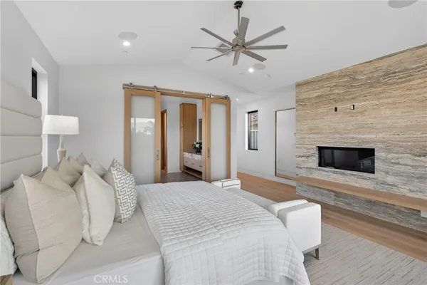 $3,795,000 | 520 11th Street, Huntington Beach, CA 92648