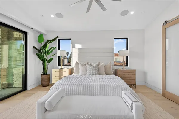 $3,795,000 | 520 11th Street, Huntington Beach, CA 92648
