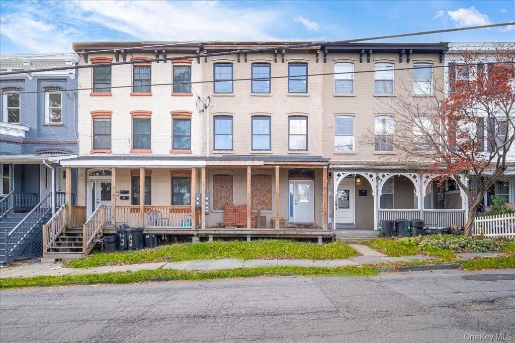 Welcome to 255 Powell Avenue - Front of the Facade