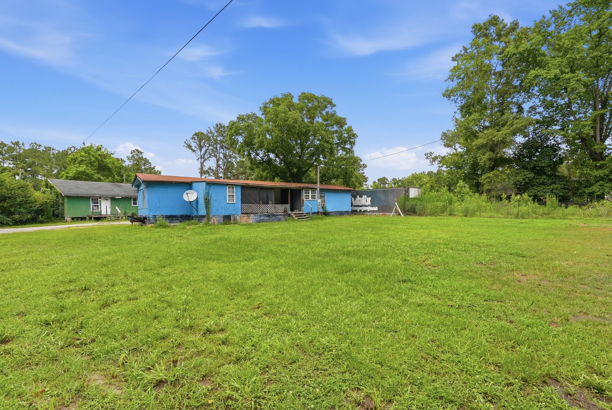 208 Rae Lane Bonneau, SC 29431 - Photo 26 of 37