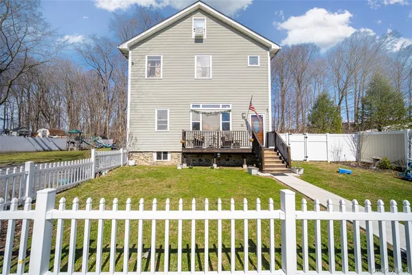 $485,000 | 11 Grove Street, Highland, NY 12528