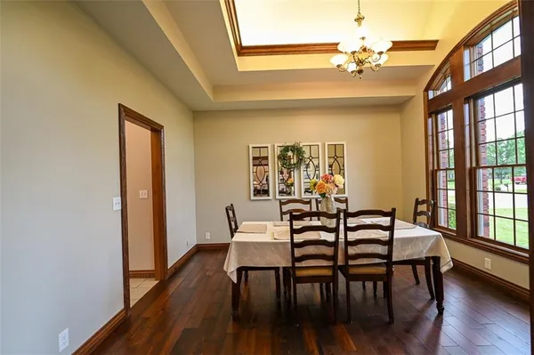 $849,000 | 1 Shamrock Drive, Lamar, MO 64759