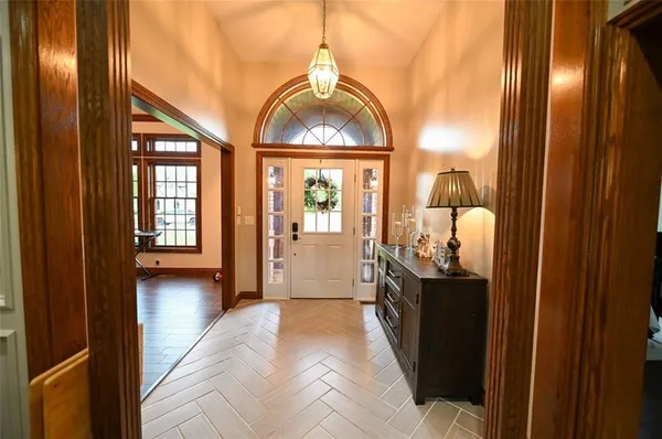 $849,000 | 1 Shamrock Drive, Lamar, MO 64759