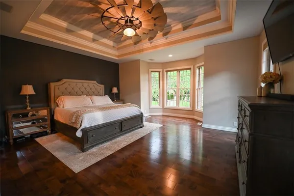 $849,000 | 1 Shamrock Drive, Lamar, MO 64759