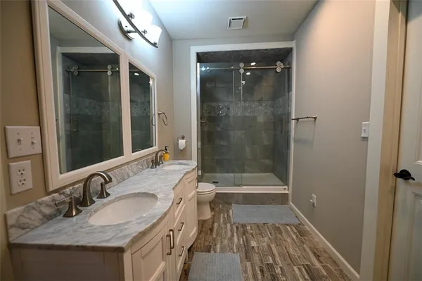 $849,000 | 1 Shamrock Drive, Lamar, MO 64759