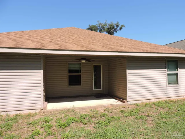 $1,750 | 2163 Waltham Street, Pensacola, FL 32505