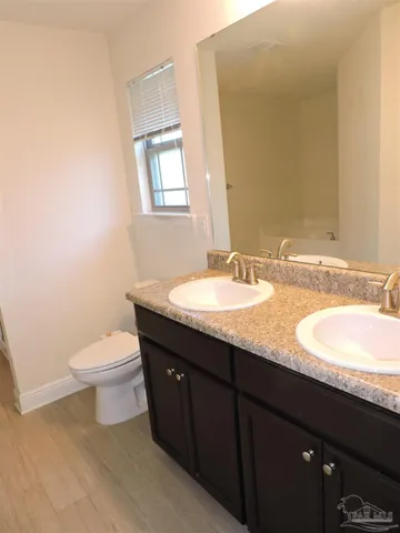 $1,750 | 2163 Waltham Street, Pensacola, FL 32505