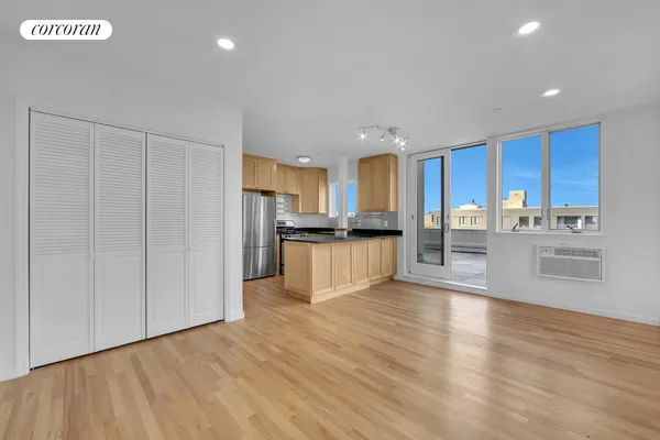 $3,995 | 811 5th Avenue, Unit 602 | Greenwood Heights