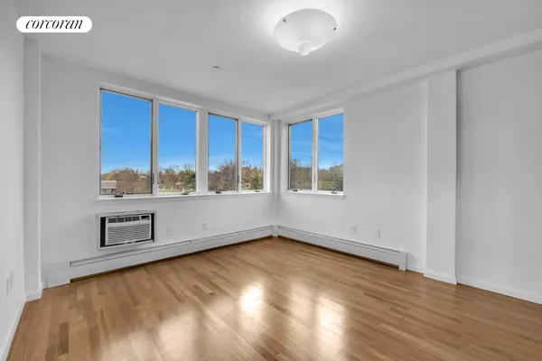 $3,995 | 811 5th Avenue, Unit 602 | Greenwood Heights