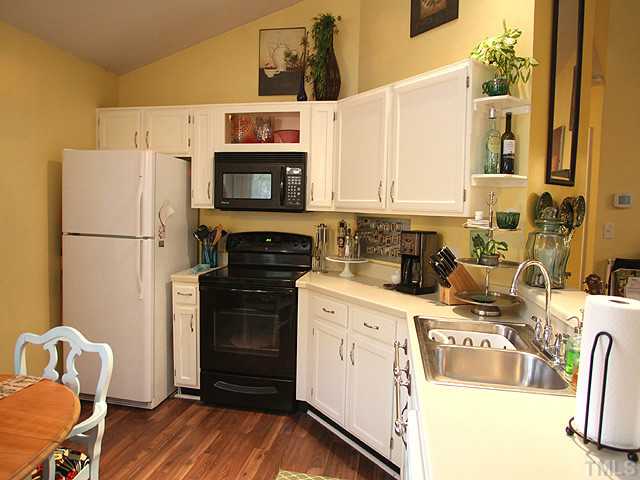 1621 Claiborne Court Raleigh, NC 27606 - Photo 6 of 12