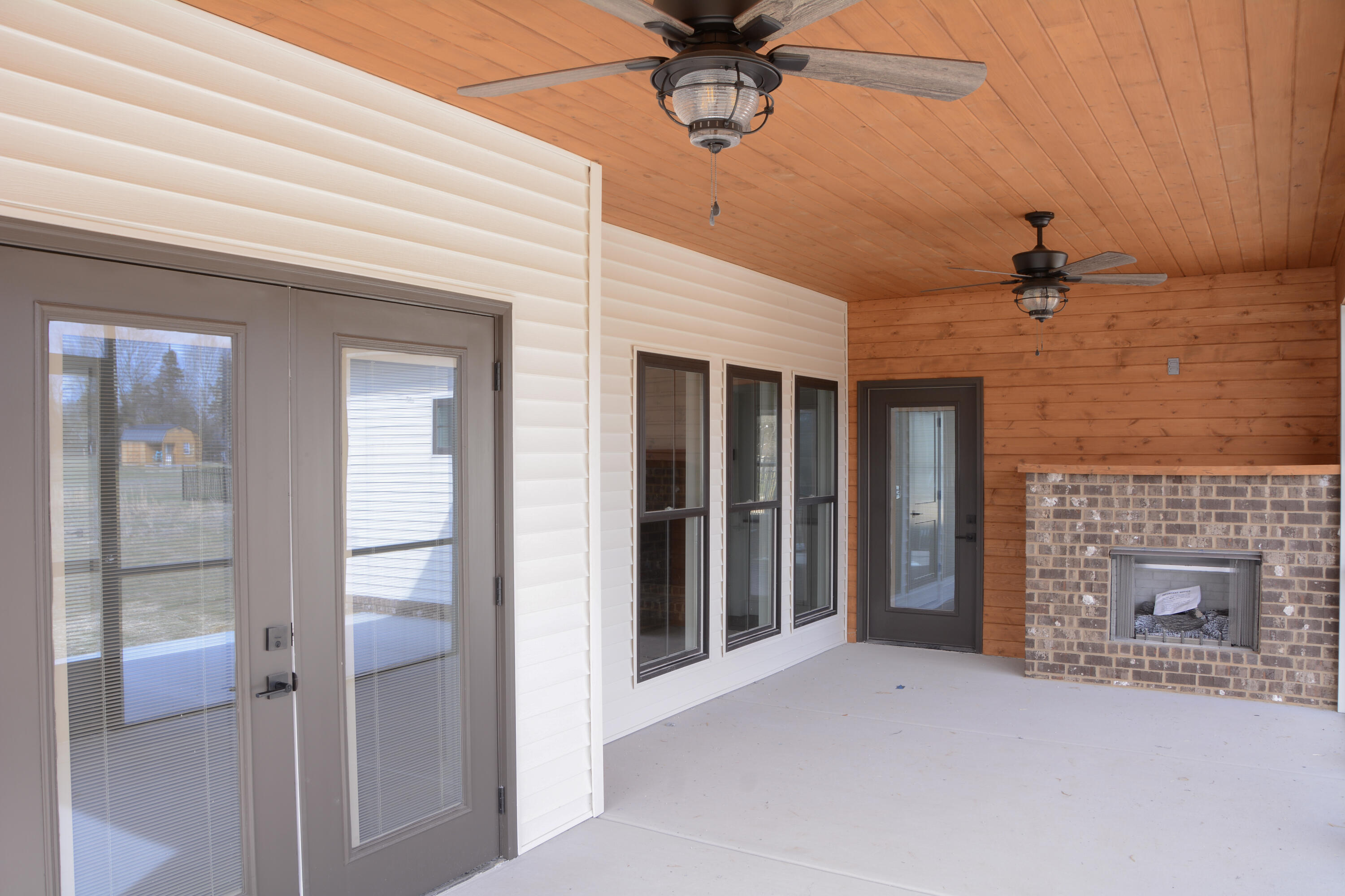 1395 New Union Road Dayton, TN 37321 - Photo 8 of 34 008-Exterior-Back-Porch-Detail-1