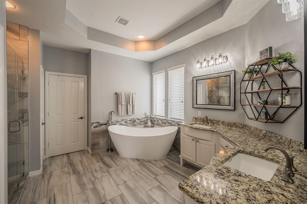 2215 Red Hawk Lane Euless, TX 76039 - Photo 18 of 28