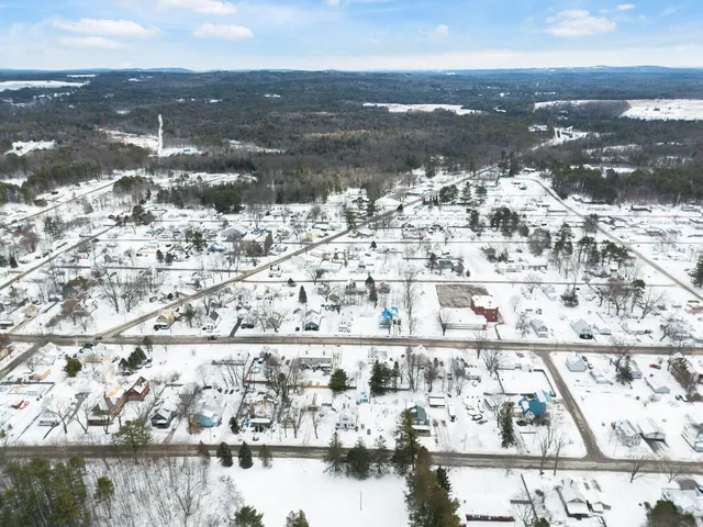 $239,900 | 88 Pine Street, Madison, ME 04950