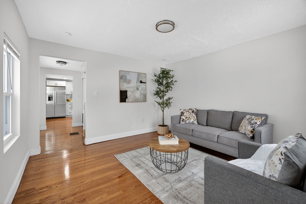 131 Adams Street Lynn, MA 01902 - Photo 2 of 29