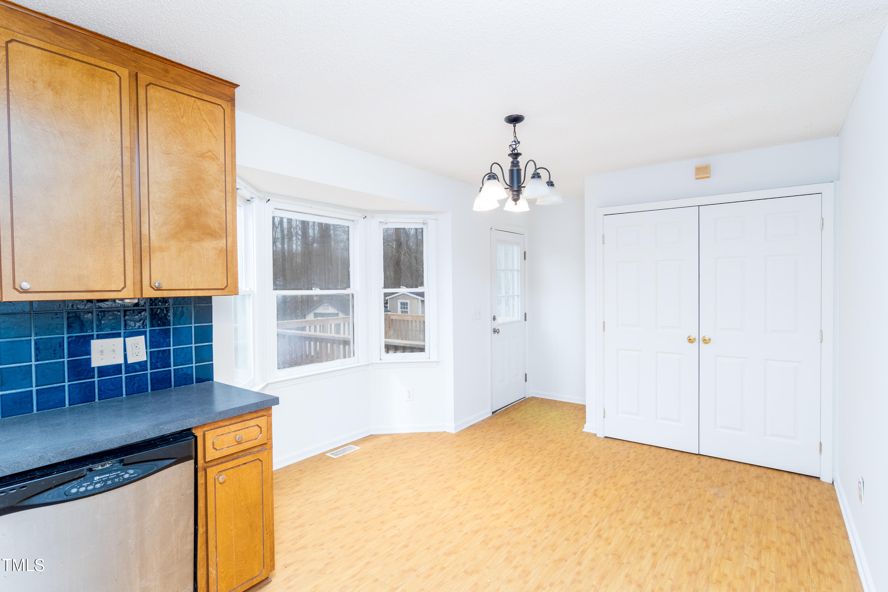 12491 Buffalo Road Clayton, NC 27527 - Photo 10 of 28 BuffaloEatIn