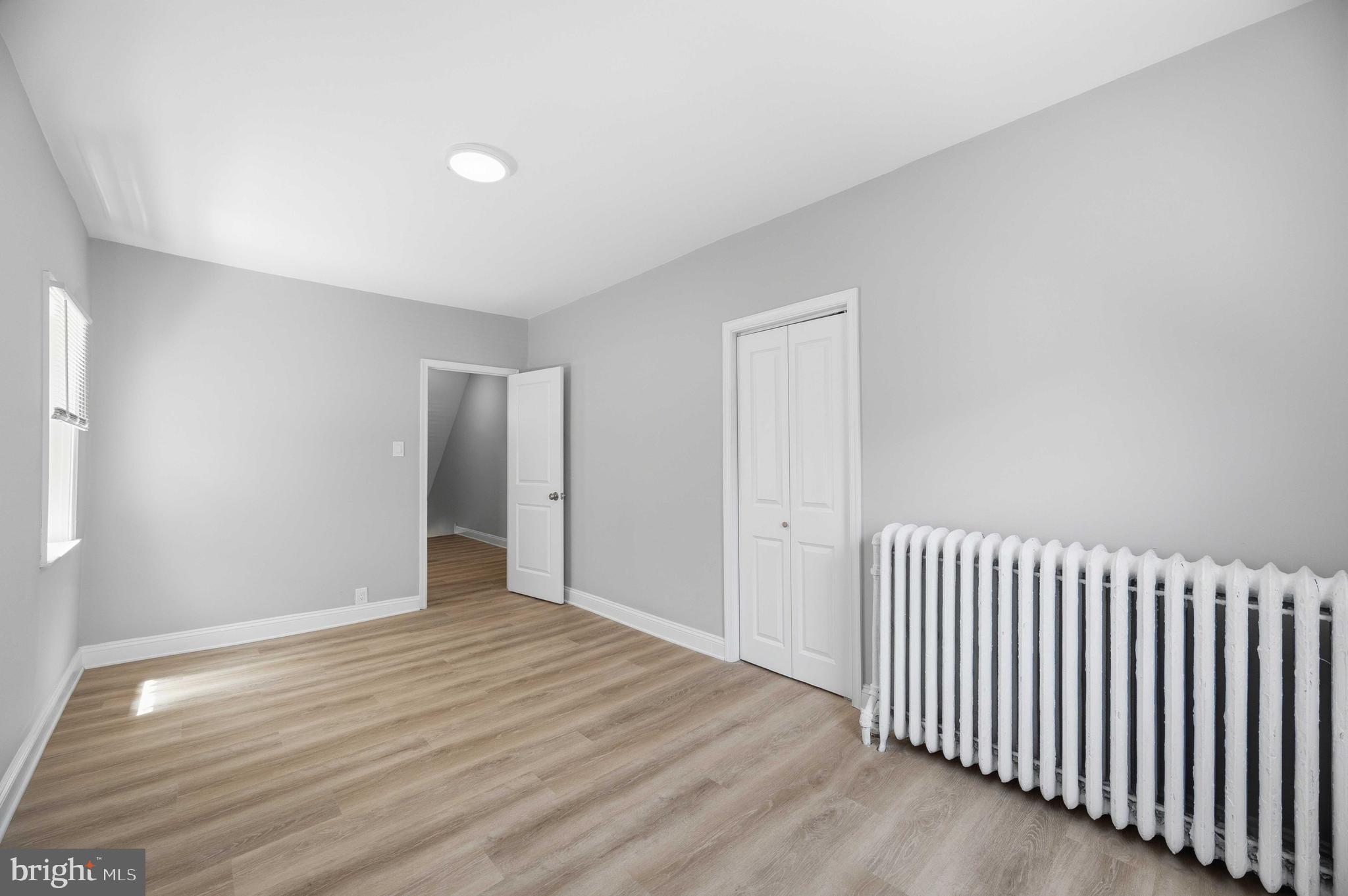 2139 South 15th Street Philadelphia, PA 19145 - Photo 19 of 33 Bedroom 1