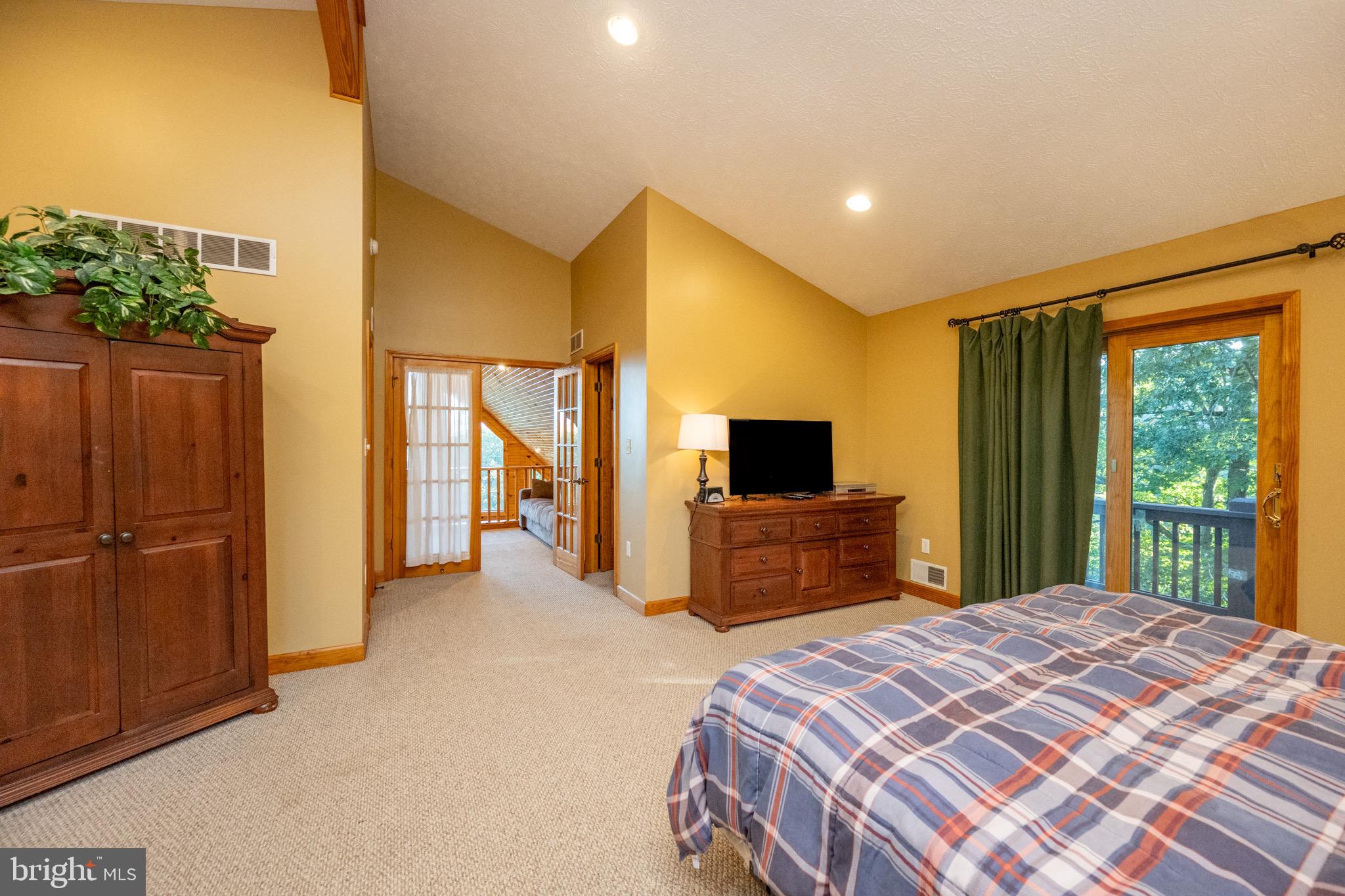 889 Paradise Ridge Road Oakland, MD 21550 - Photo 18 of 61 Gallery Image 18