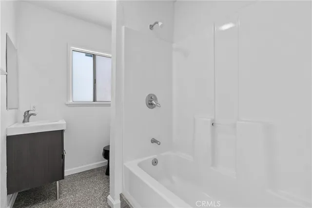 $785,000 | 6228 Lemon Avenue, Long Beach, CA 90805