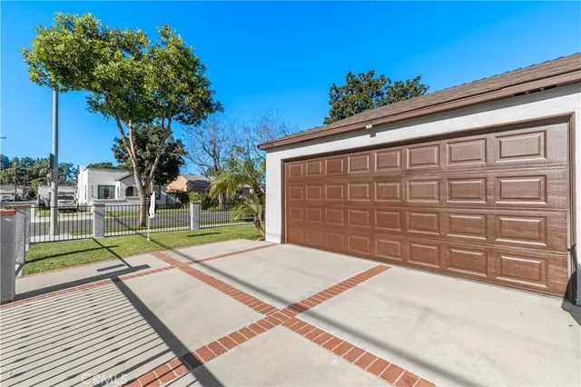 $785,000 | 6228 Lemon Avenue, Long Beach, CA 90805