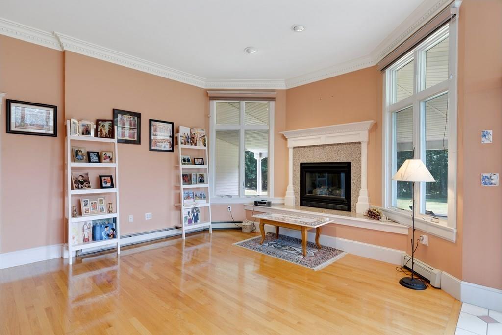 99 Canavan Drive Braintree, MA 02184 - Photo 11 of 35