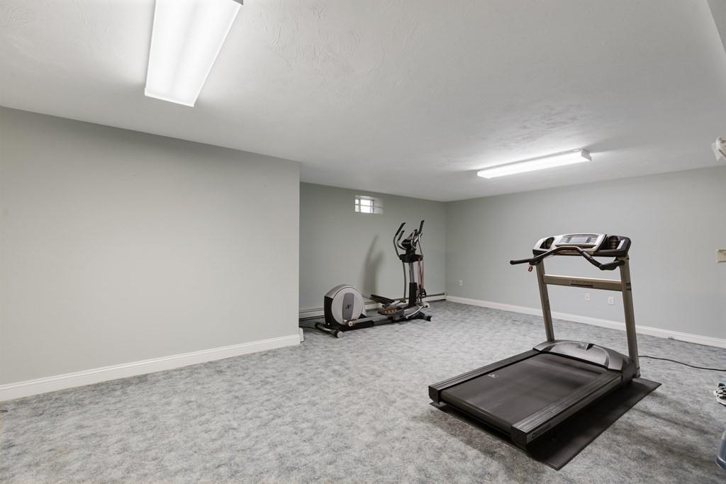 99 Canavan Drive Braintree, MA 02184 - Photo 28 of 35