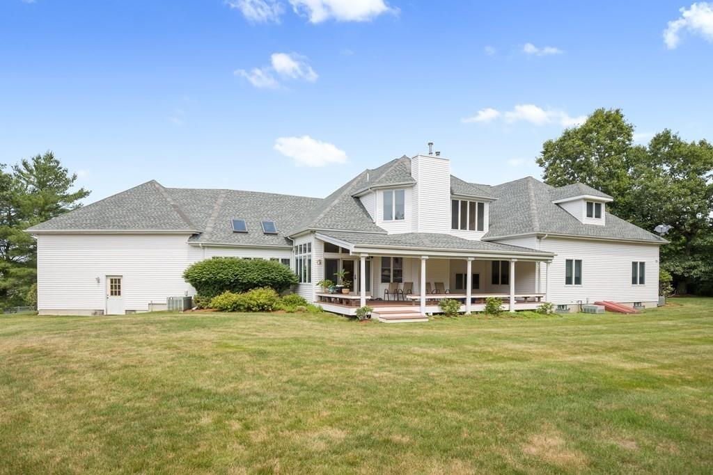 99 Canavan Drive Braintree, MA 02184 - Photo 29 of 35