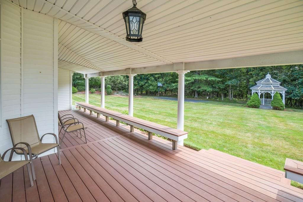 99 Canavan Drive Braintree, MA 02184 - Photo 30 of 35