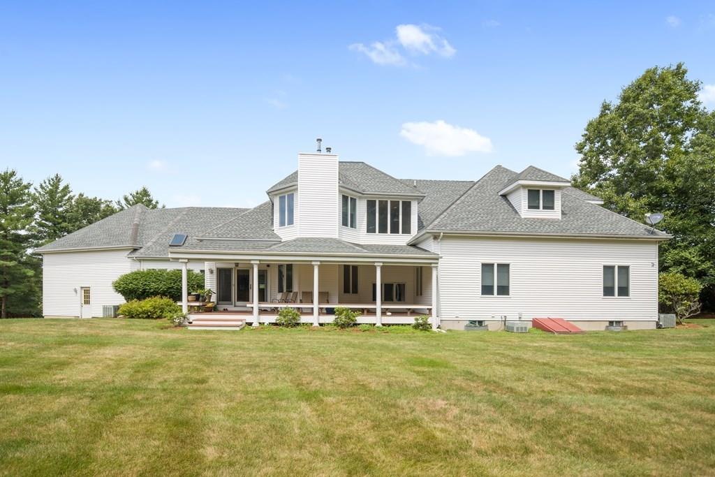 99 Canavan Drive Braintree, MA 02184 - Photo 33 of 35