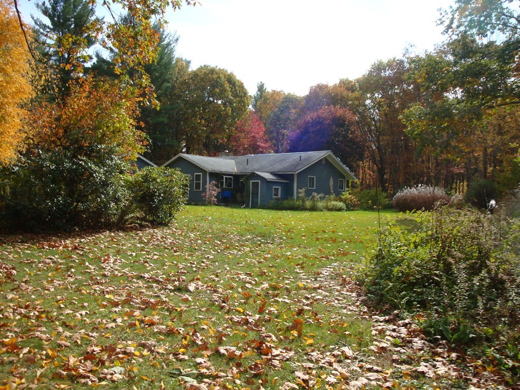 28 Sibley Road Barre, MA 01005 - Photo 2 of 30