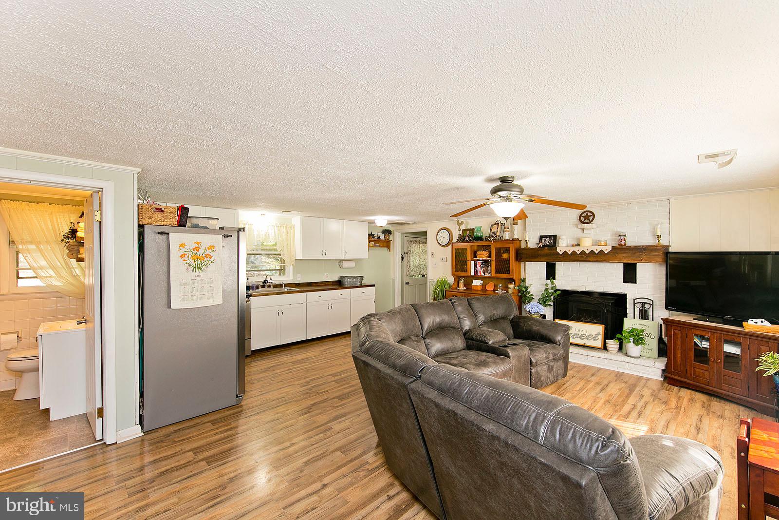 141 Red Fox Trail Winchester, VA 22602 - Photo 3 of 30 nice open concept