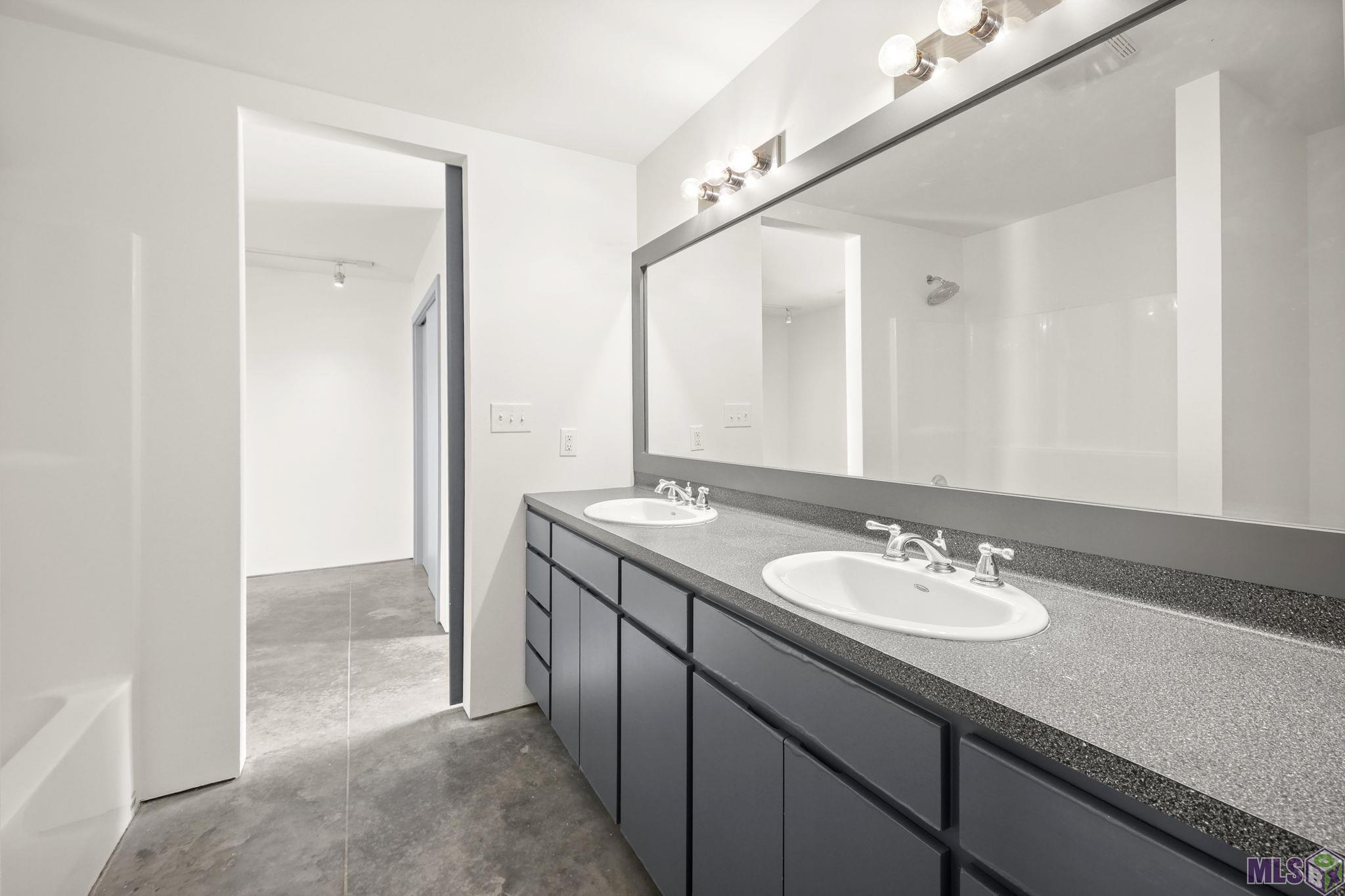 4615 Wells Street Baton Rouge, LA 70808 - Photo 17 of 28 Gallery Image 17