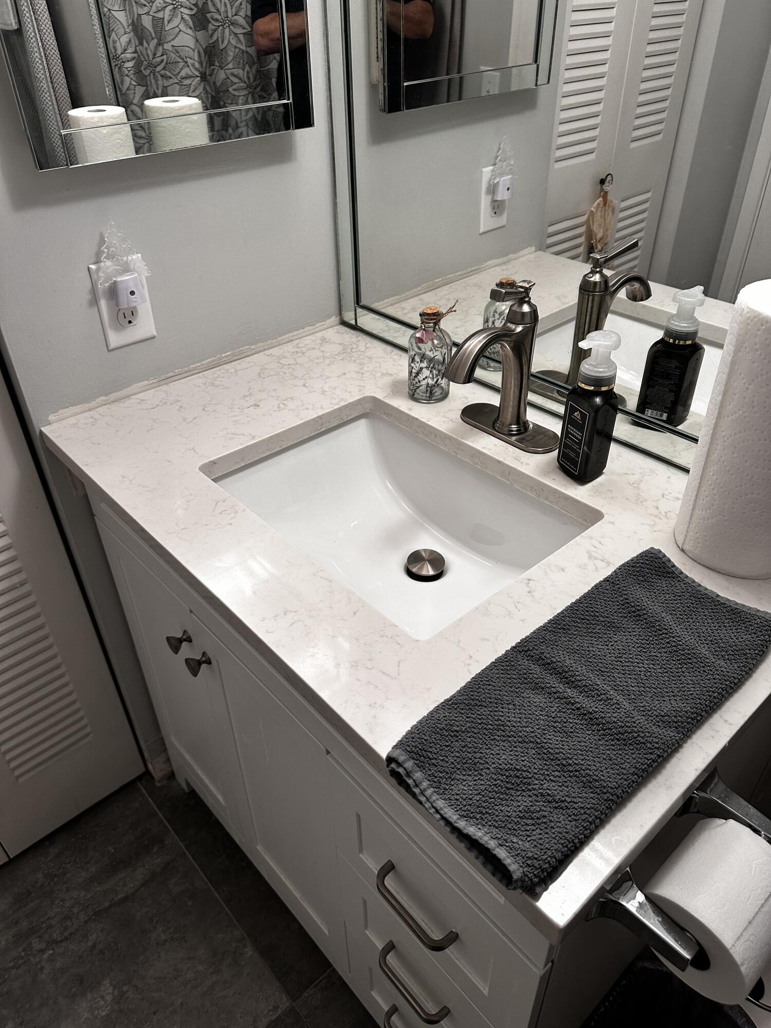 14895 Builtmore Way, Unit 107 Delray Beach, FL 33446 - Photo 22 of 29 guest bath vanity