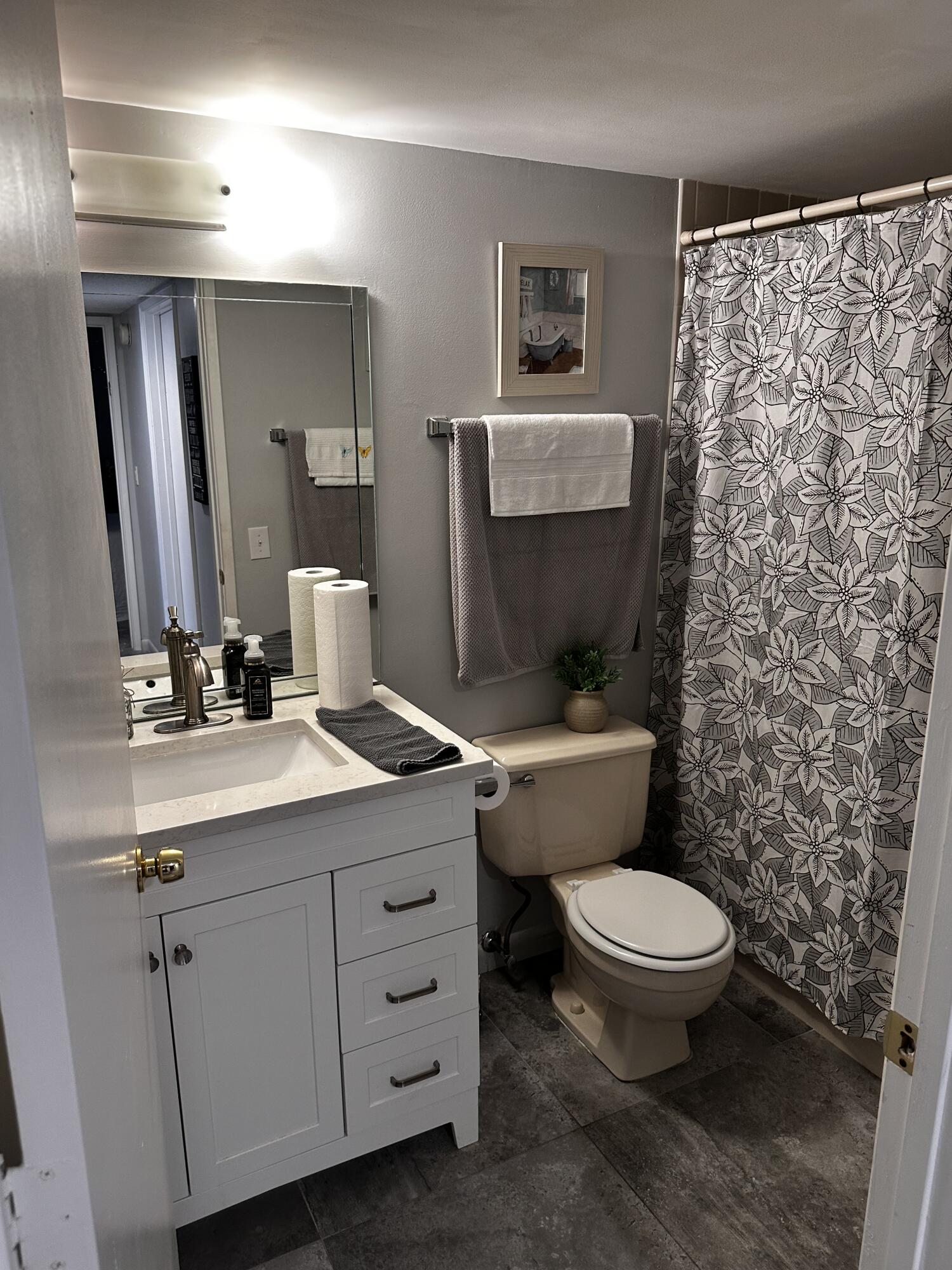 14895 Builtmore Way, Unit 107 Delray Beach, FL 33446 - Photo 23 of 29 guest bath