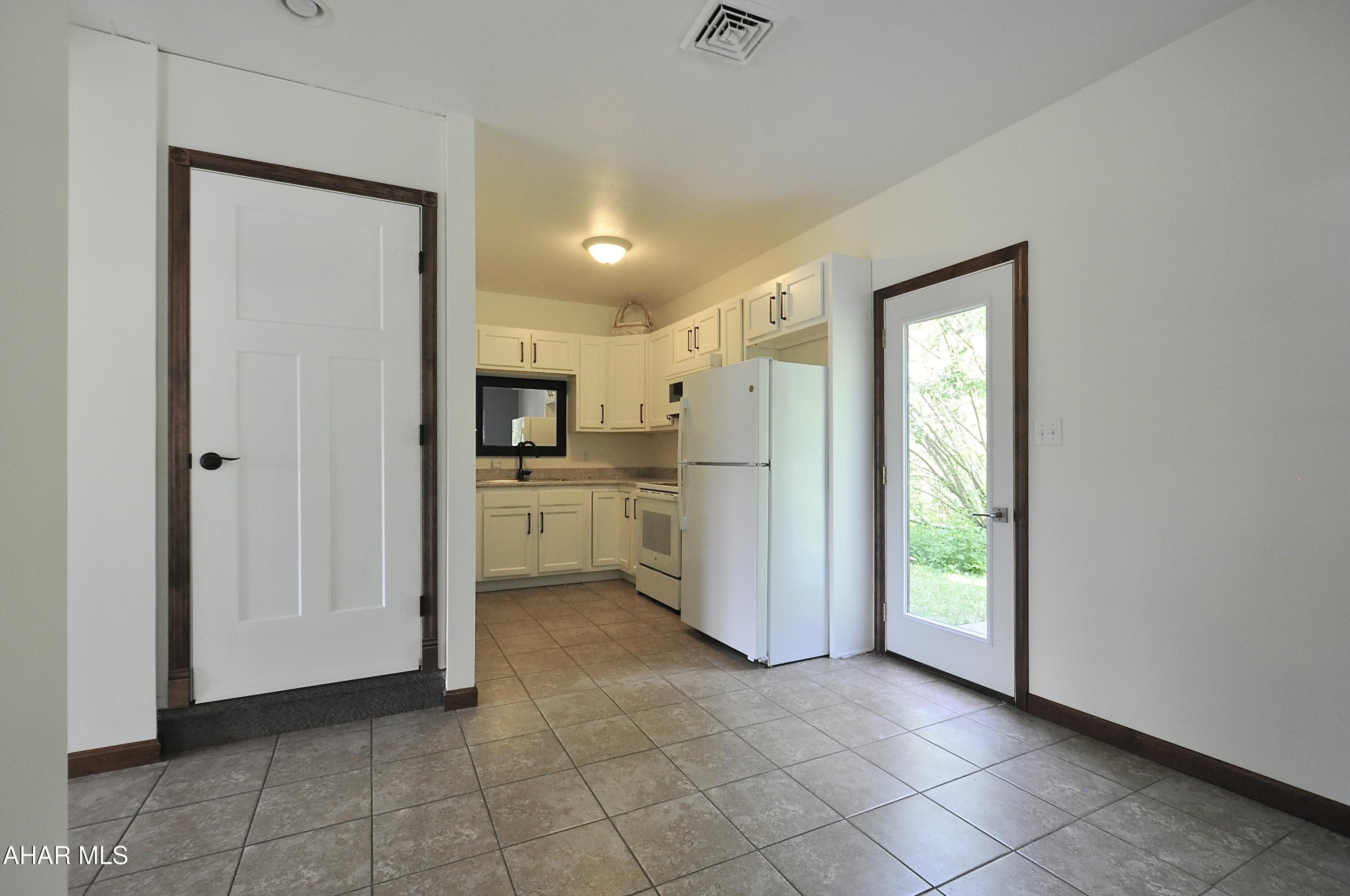 11352 Raystown Road Saxton, PA 16678 - Photo 23 of 47