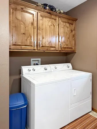 $330,000 | 431 Elizabeth Avenue, Lake Wilson, MN 56151