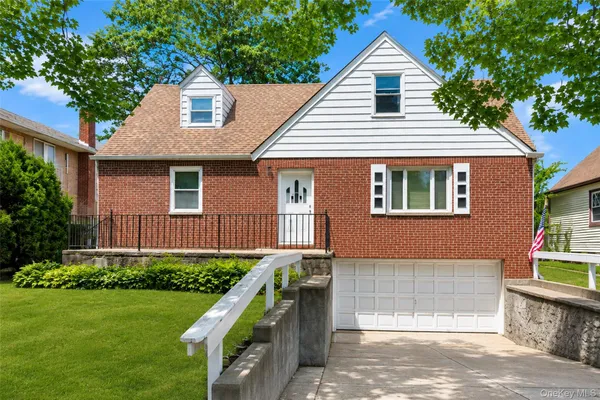 $869,000 | 325 West Valley Stream Boulevard, Valley Stream, NY 11580